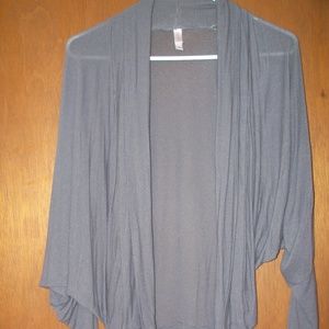 Cocoon/Batwing sleeve Shrug